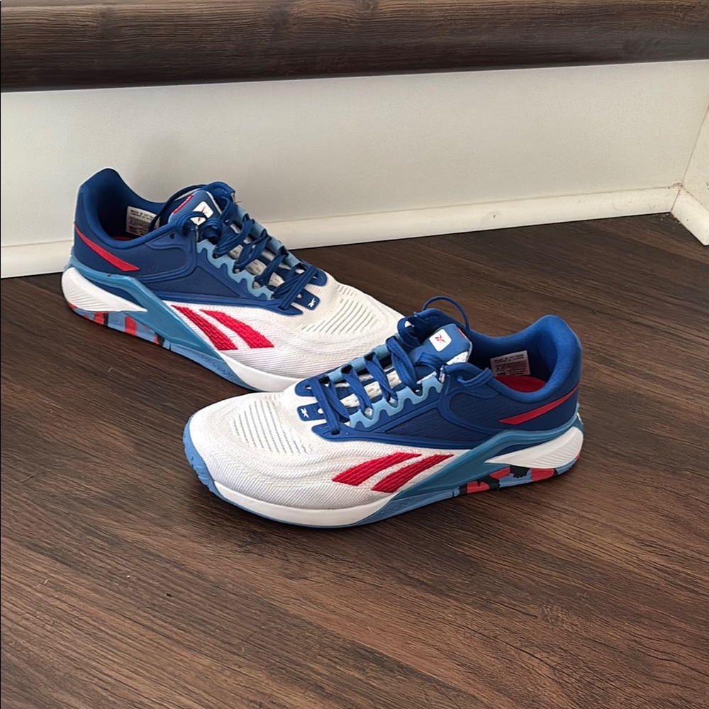 Reebok Nano women’s training shoes size 8